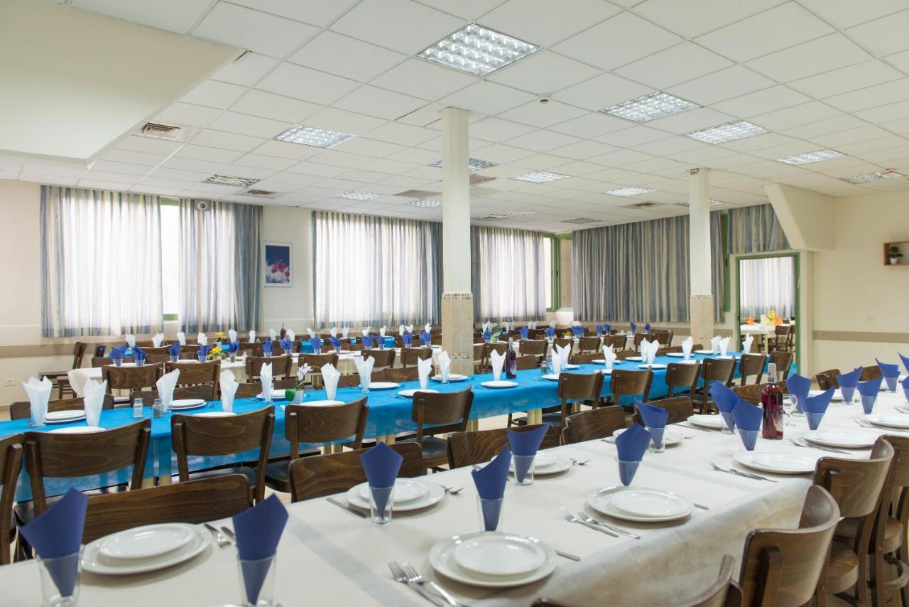 Hi - Maayan Harod Hostel Gid'ona Екстериор снимка