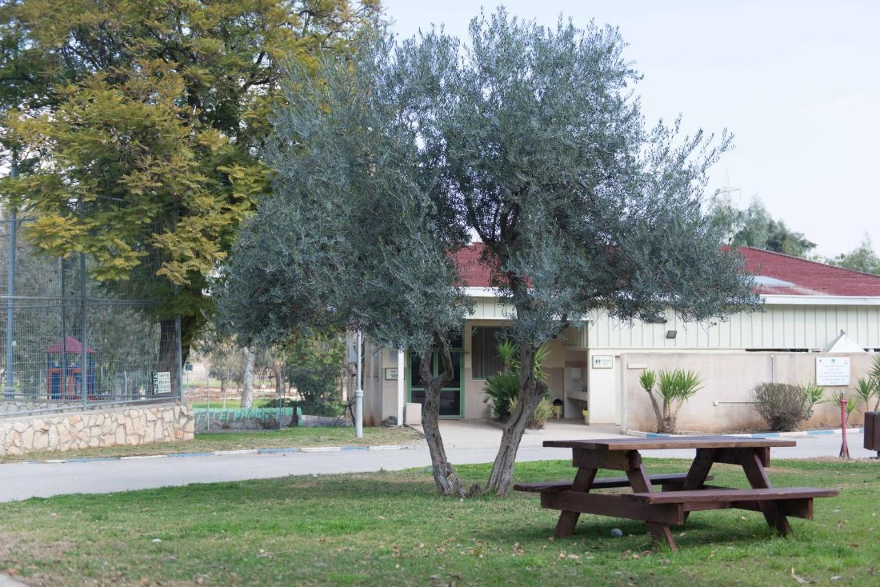 Hi - Maayan Harod Hostel Gid'ona Екстериор снимка