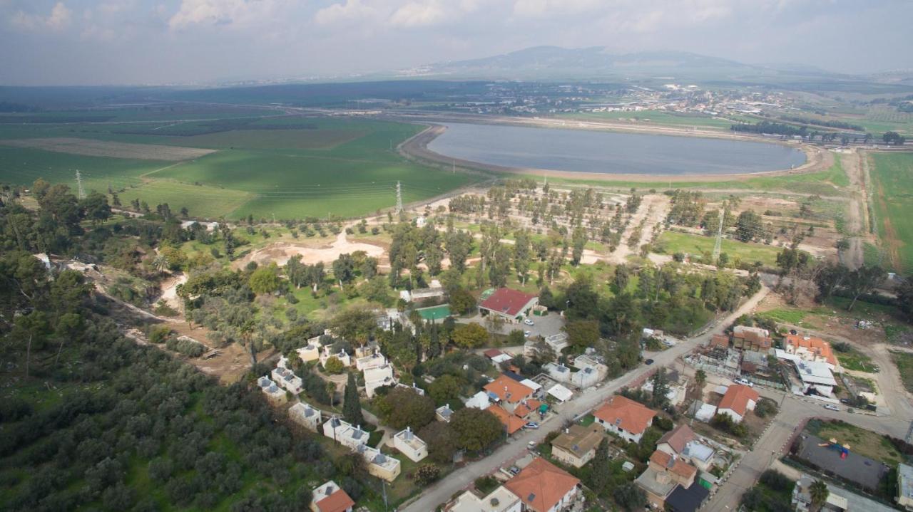 Hi - Maayan Harod Hostel Gid'ona Екстериор снимка
